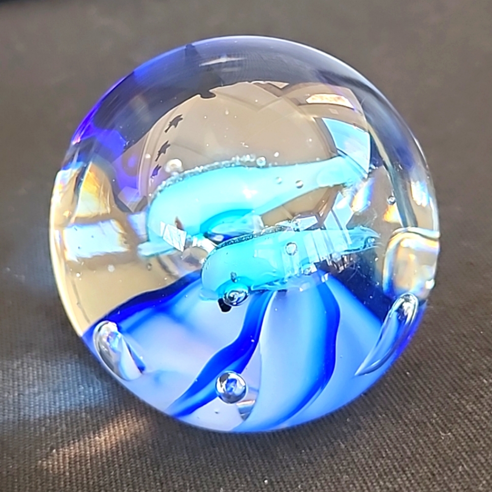 Art Glass Paperweight Glass Fish Whale Aquarium Sea Ocean Blue Bubbles Blown